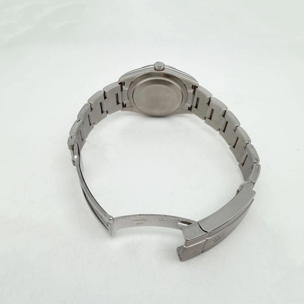 Rolex Oyster Perpetual 124200